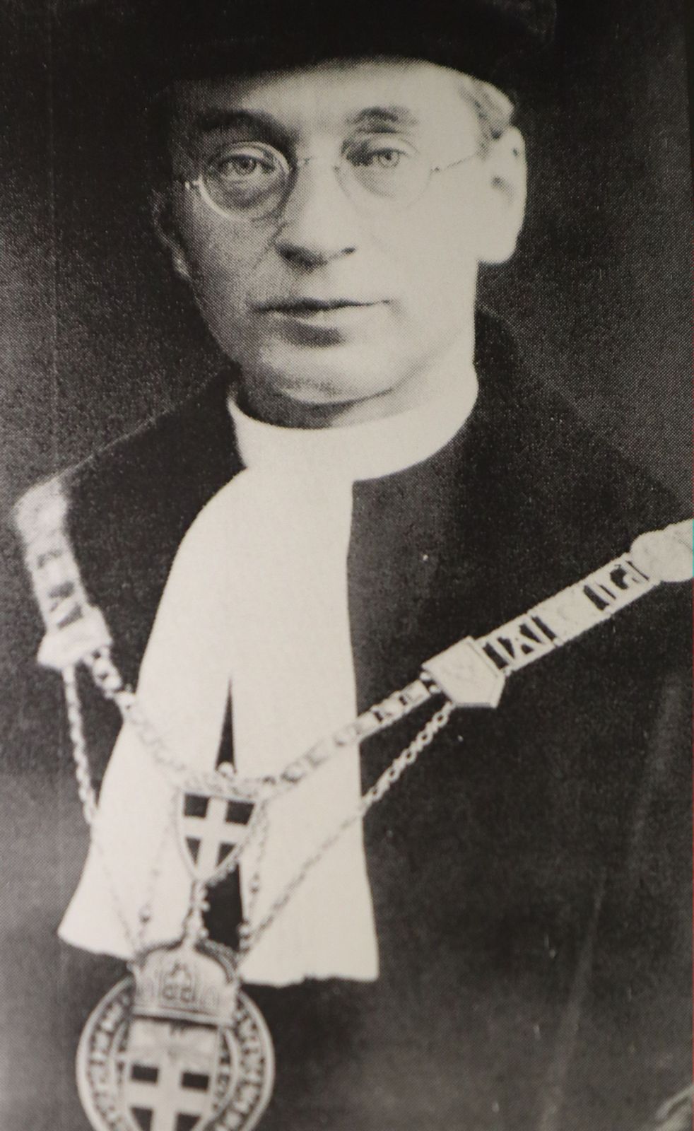 Titus Brandsma als Rektor der katholischen Universität, Bild in der Titus-Brandsma-Gedächtniskirche in Nijmegen