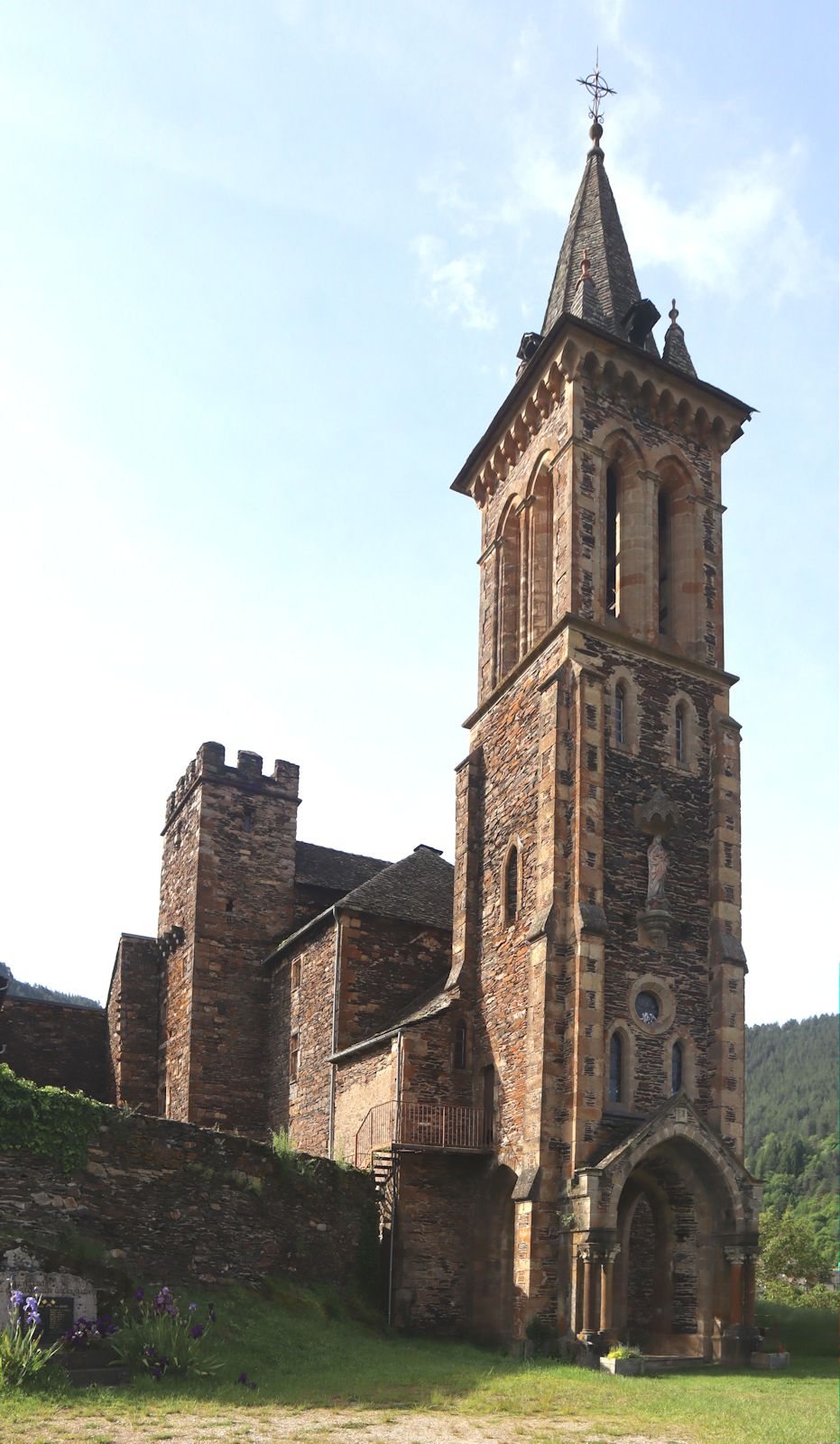 Stiftskirche in Bédouès bei Florac-Trois-Rivières