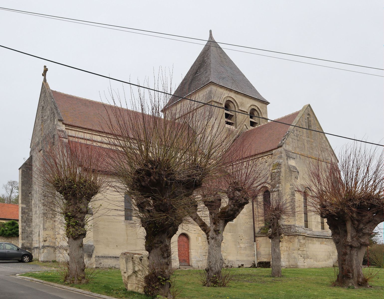 Pfarrkirche</a> in Bazoches-sur-Vesles