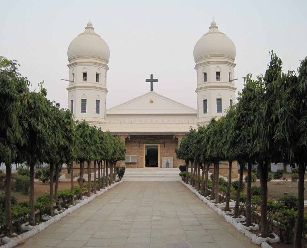 Die von Azariah erbaute Kathedrale in Dornakal