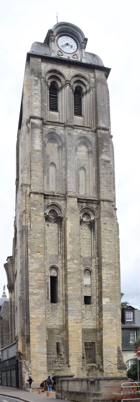 „Uhrturm” an der ehemaligen Kirche Saint-Martin in Tours