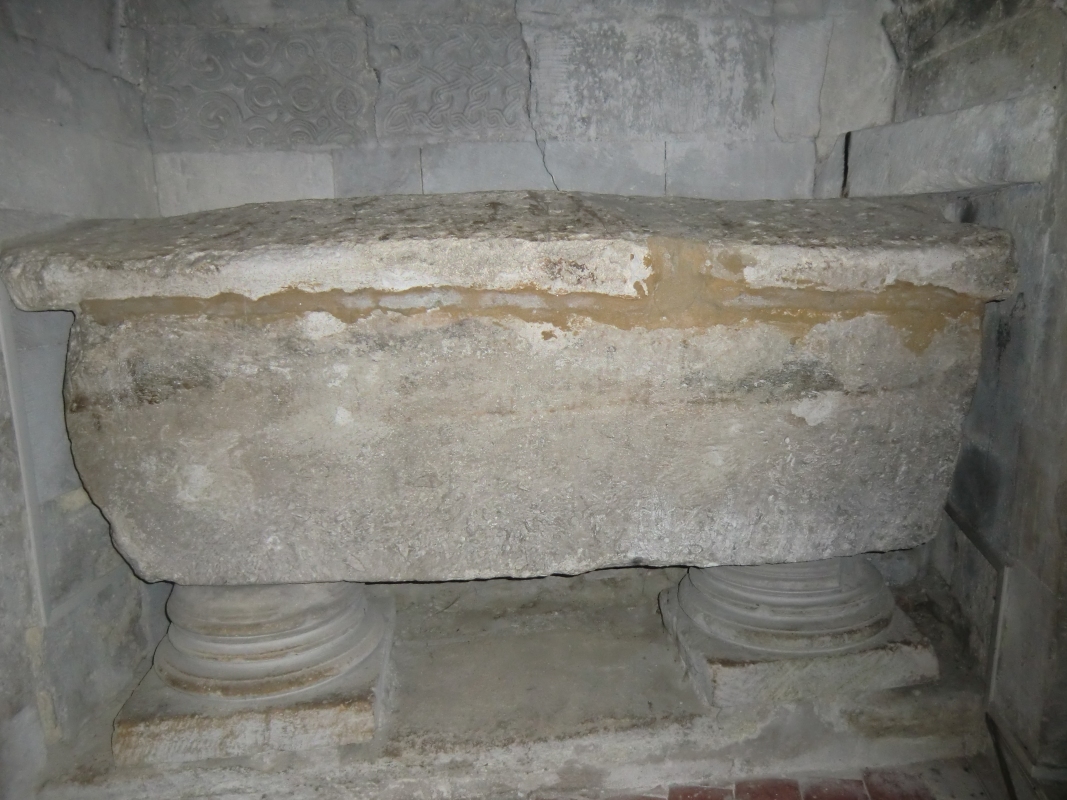 Veranus' Sarg aus dem 6. Jahrhundert, in der Kirche in Fontaine-de-Vaucluse