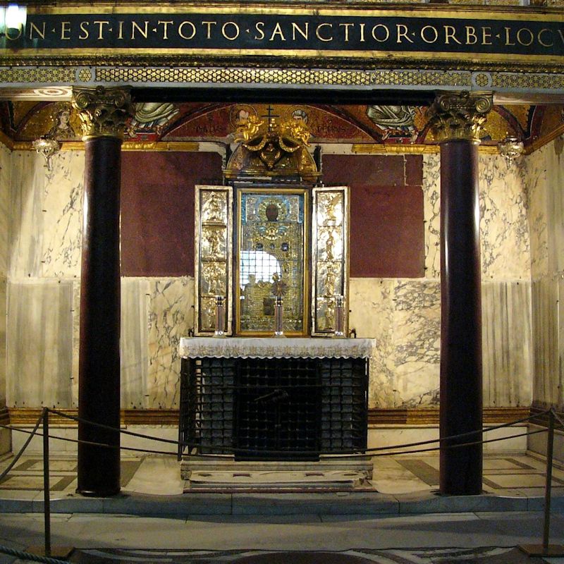 Altar in der Sancta Sanctorum