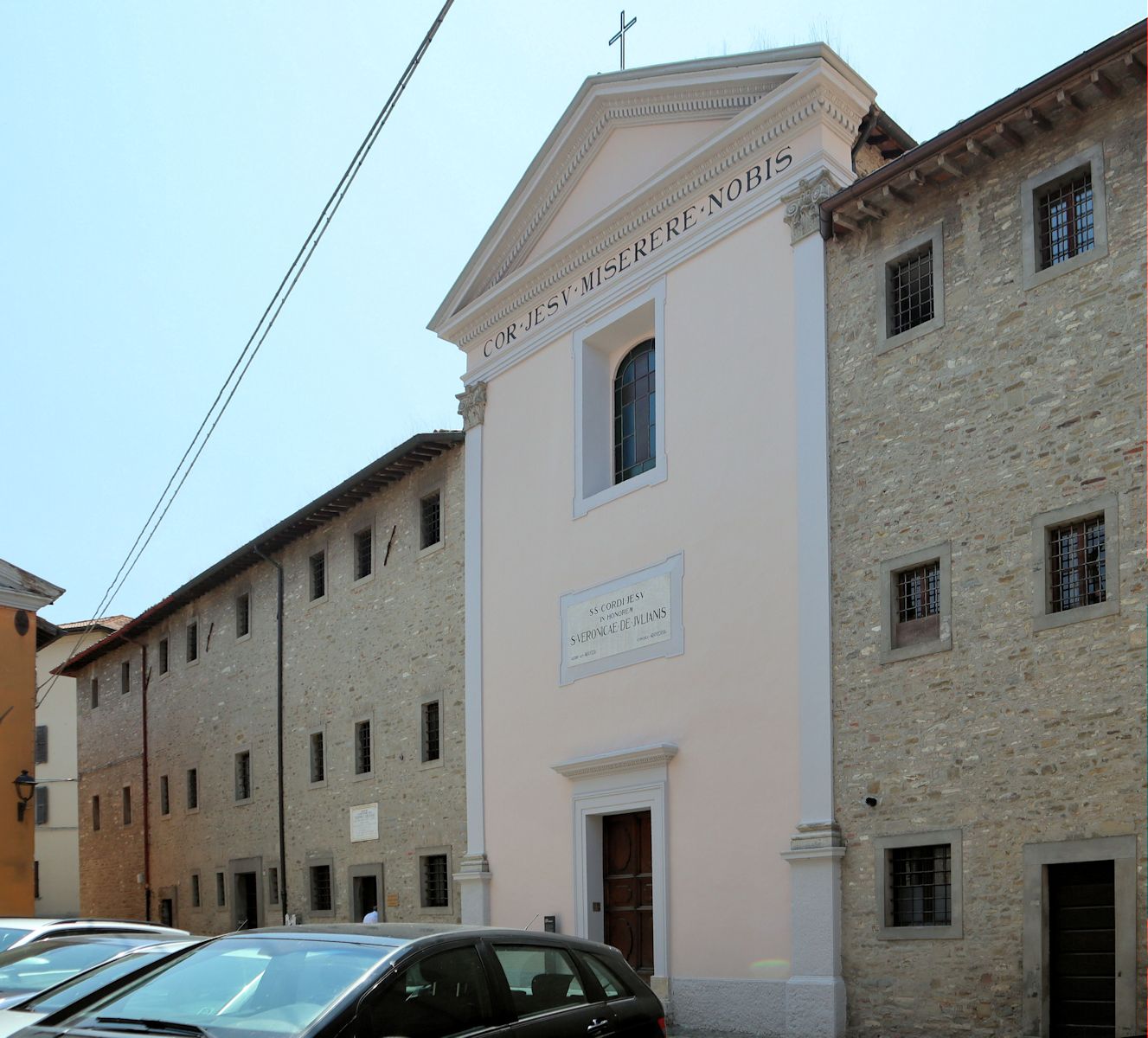 Veronikas Geburtshaus (mit Gedenktafel), heute Kloster der Kapuziner-Klarissen und Sanktuarium für Veronika, in Mercatello sul Metauro