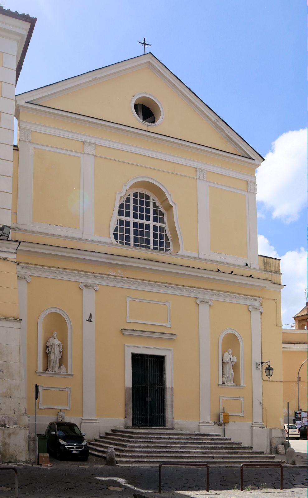 Kirche des ehemaligen Klosters Montevergine in Capua