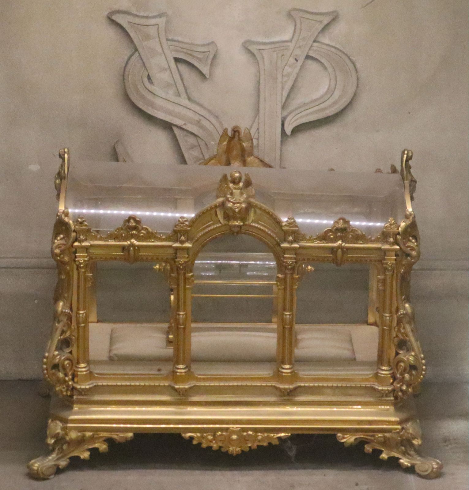 Reliquiar in der ehemaligen Pfarrkirchein Saint Médard in Clichy