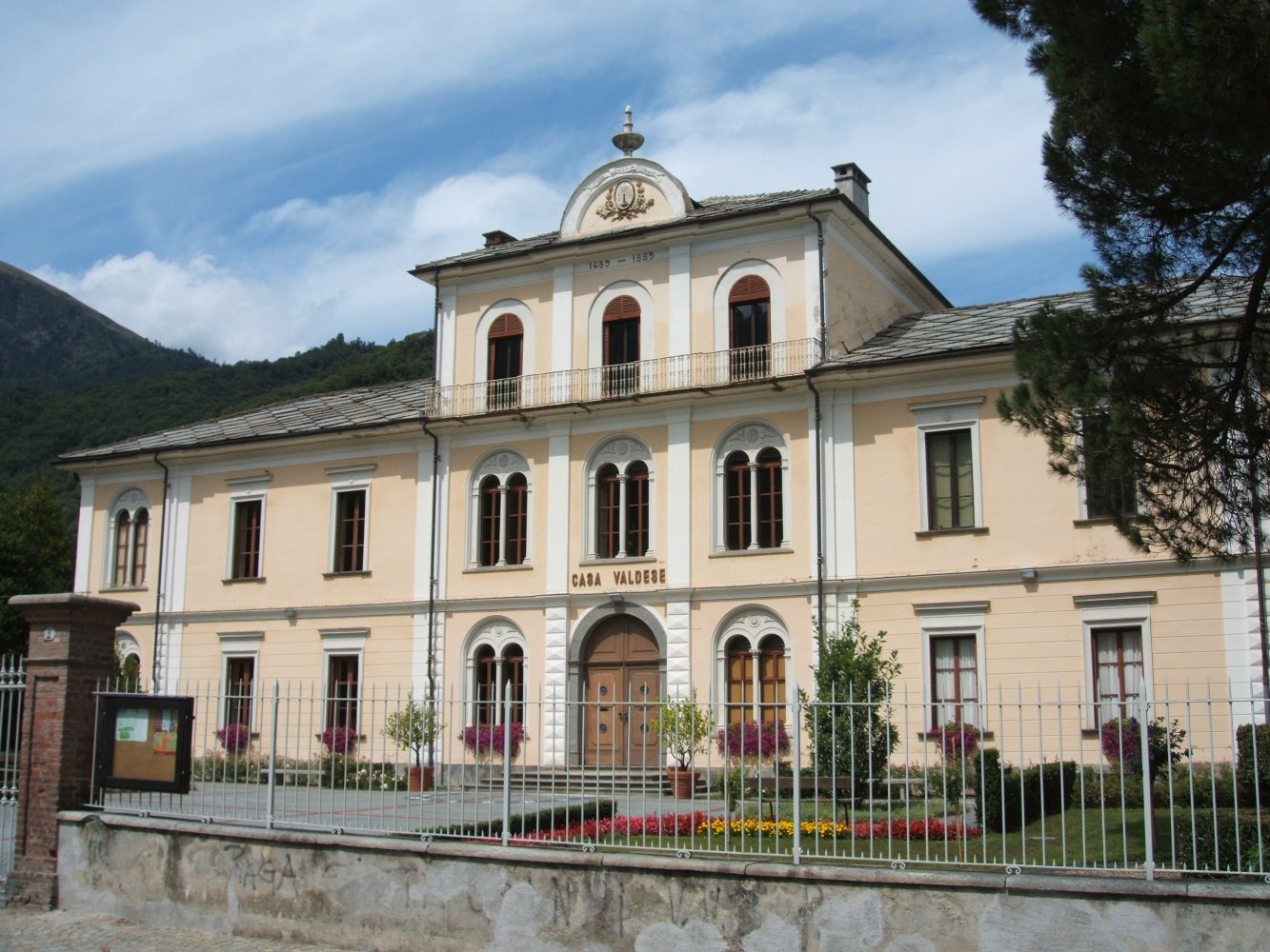 Casa Valdese, Sitz der Kirchenleitung der Waldenser, in Torre Pellice