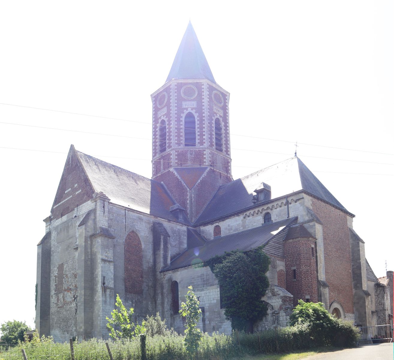 Abteikirche</a> in Ham-en-Artois