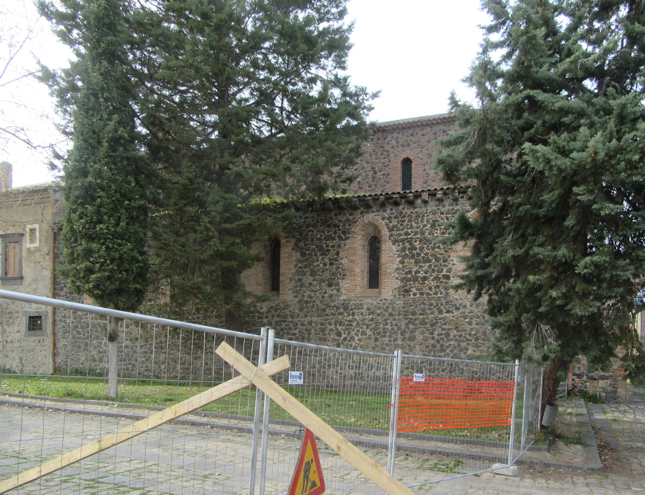 Kirche des ehemaligen Klosters, dann Kastells und heutigen Museums in Maniace